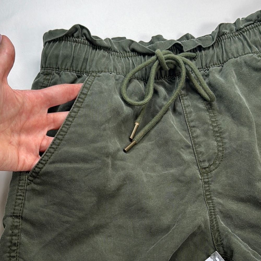 Loft Women’s Olive Green Pull On Tie Waist Casual Shorts - Picture 6 of 11